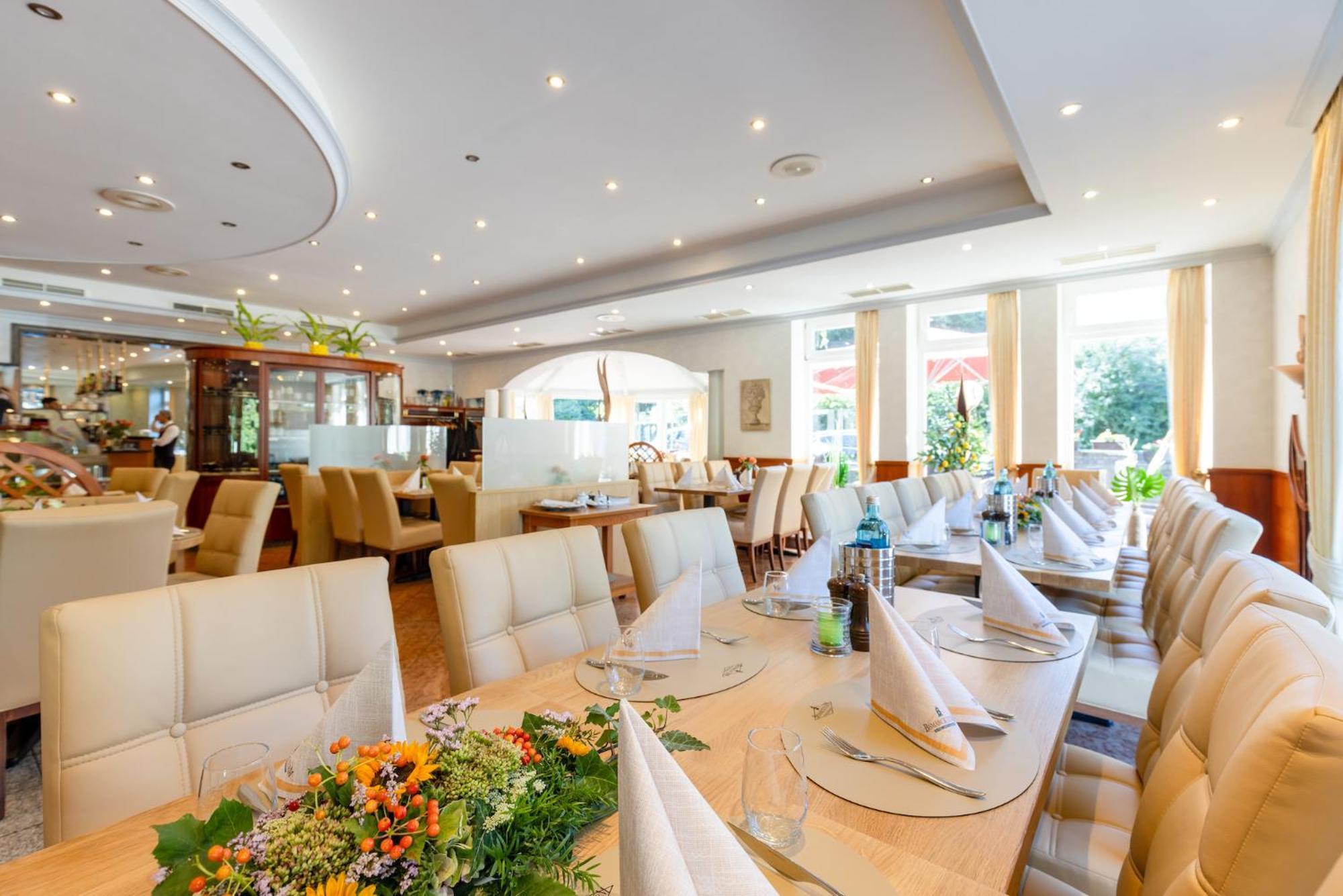 Hotel Restaurant Bismarckturm Aachen Exterior photo