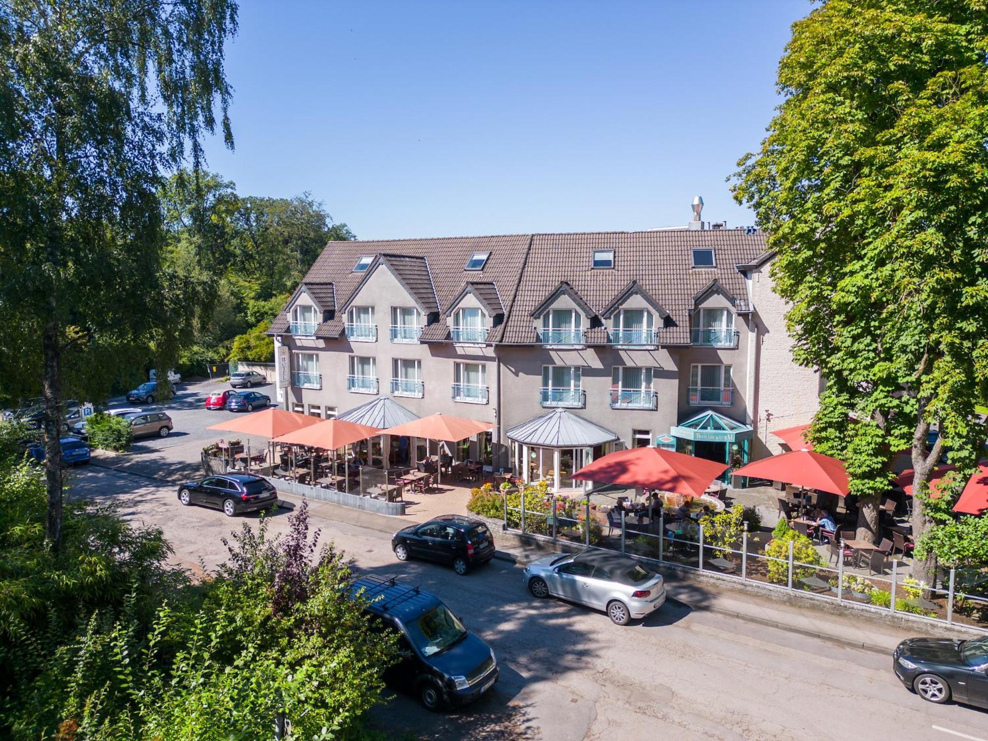 Hotel Restaurant Bismarckturm Aachen Exterior photo
